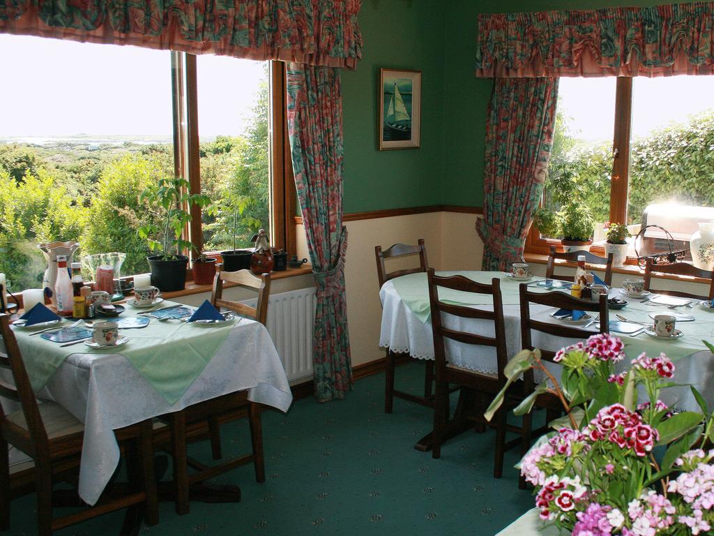 클리프덴 Rush Lake House B&B 객실 사진